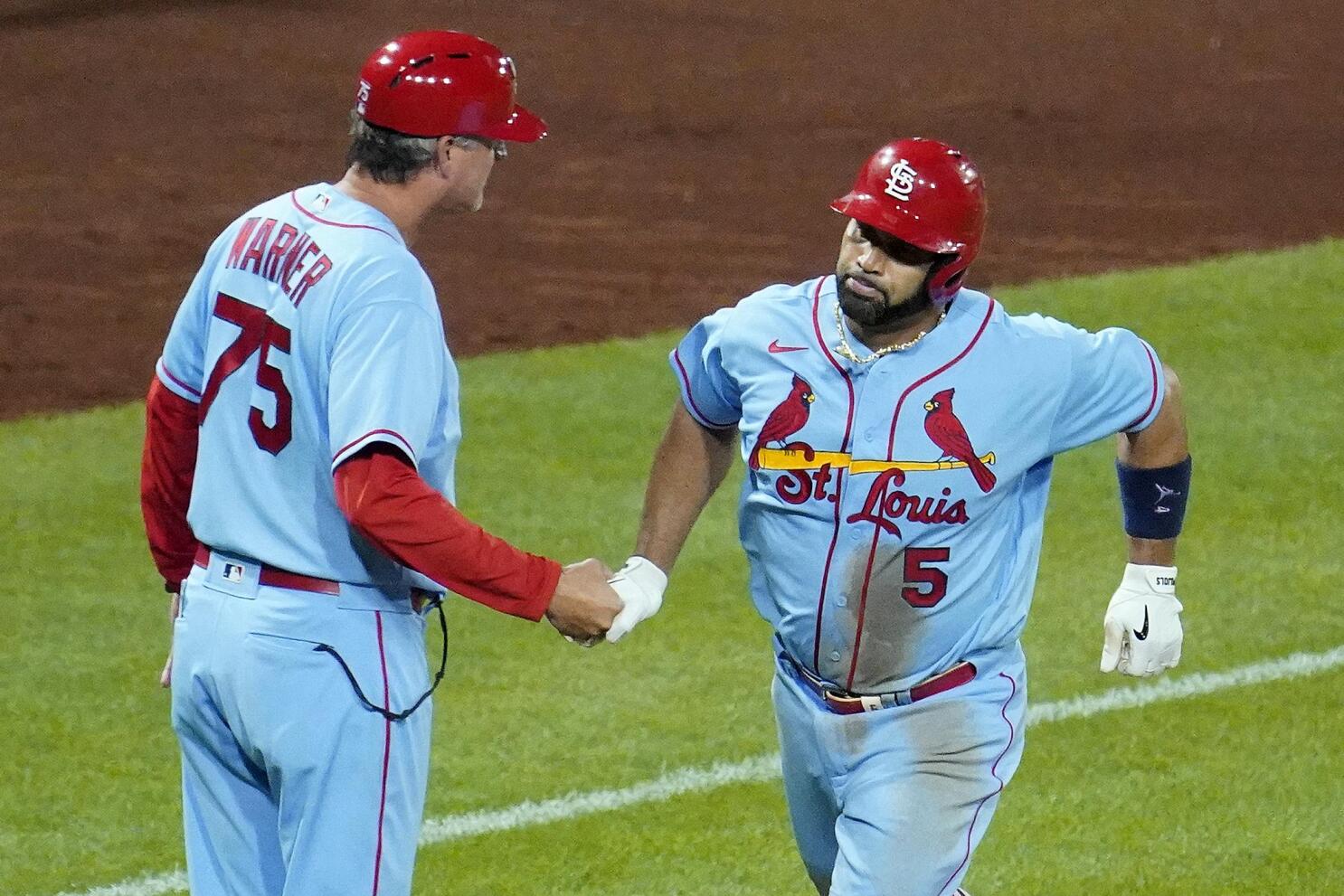 Albert Pujols Returns to St. Louis Cardinals The New York Times